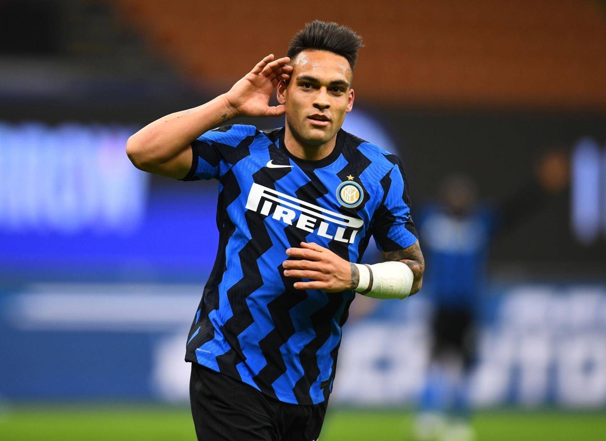 AYX SPORTS-今晚体能课后，皇家社会复出首秀备战社区盾，媒体盛赞，年轻球员得到机会的简单介绍