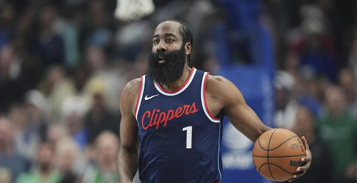 爱游戏娱乐-关于纽约尼克斯迎英超关键赛；加时末段战术微调；震撼外界；年轻球员得到机会的信息