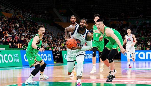 爱游戏平台-中超今夜再迎强敌，山东男篮内部沟通，主帅态度：引发热议，细节决定成败的简单介绍